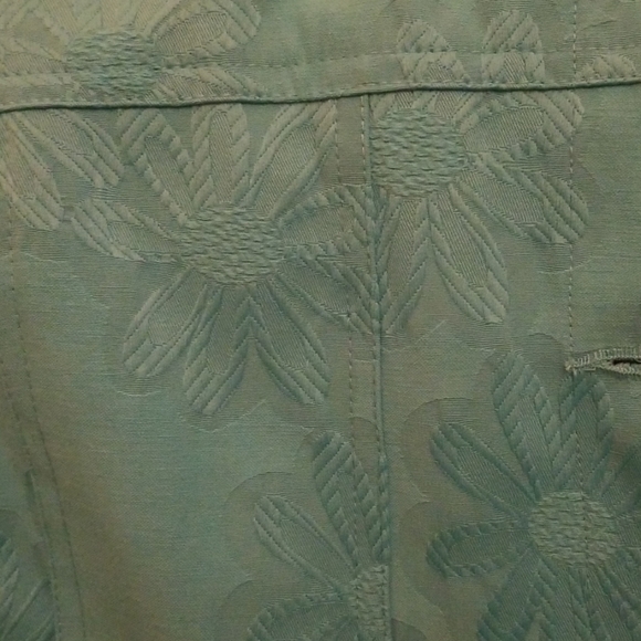 Jacket - Picture 2 of 5